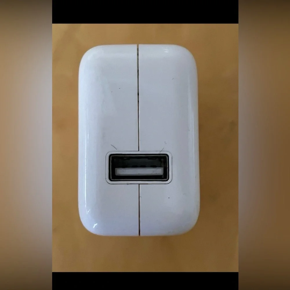 Apple 10w USB Power Adaptor White